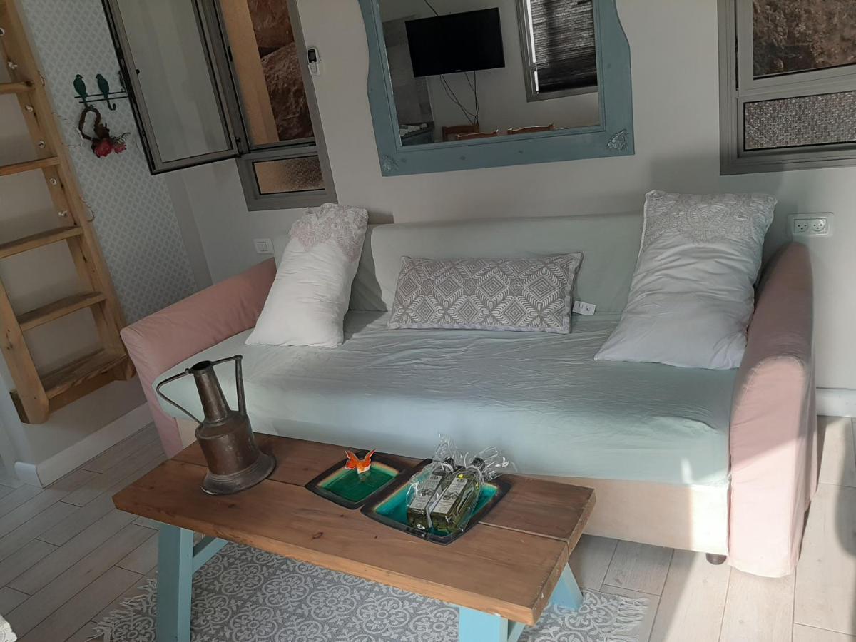 Galit'S Zimmer Guest House Sha'alvim Екстериор снимка